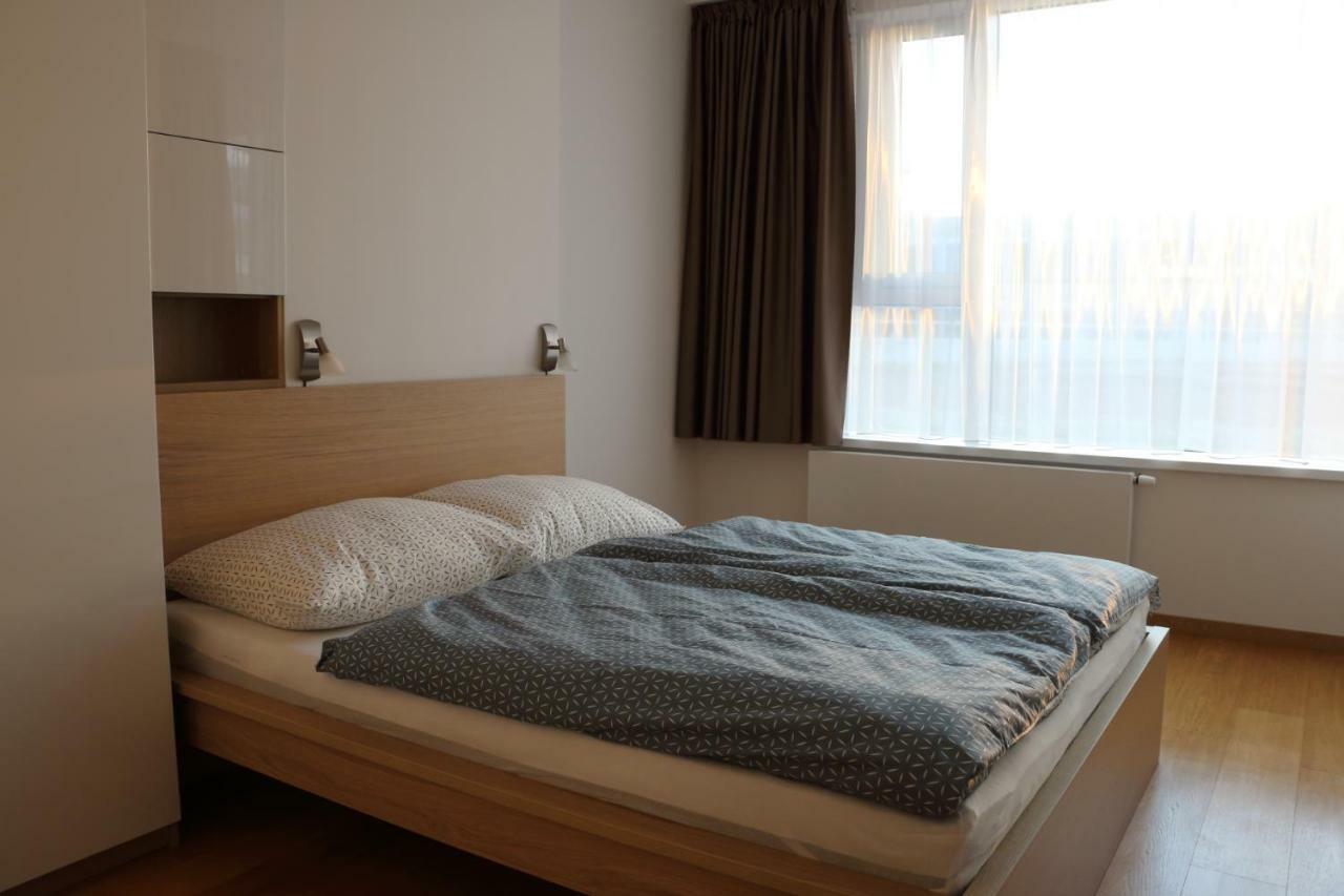 Panorama City Apartment With Free Parking Bratislava Exterior photo